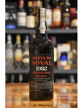 NOVAL VINTAGE NATIONAL 1982