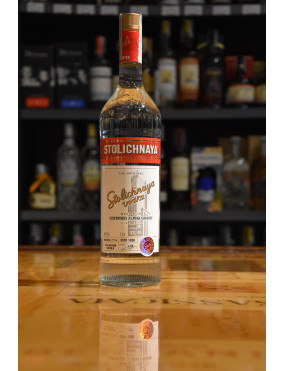 STOLICHNAYA RED LABEL CL.100